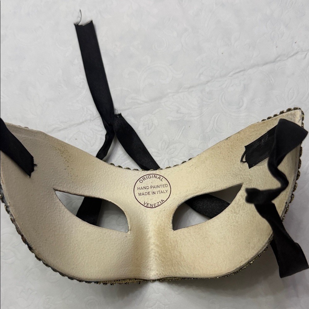 Hand-Painted Cream Mask with Black Ribbons